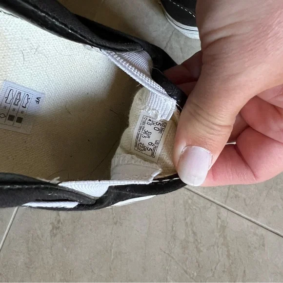 Vans Black Slip-On Shoes - Picture 3 of 7